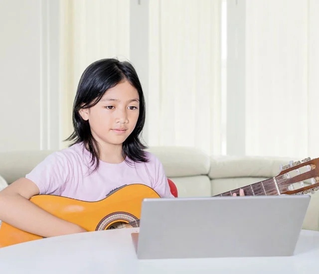 Experienced and Qualified Instructors